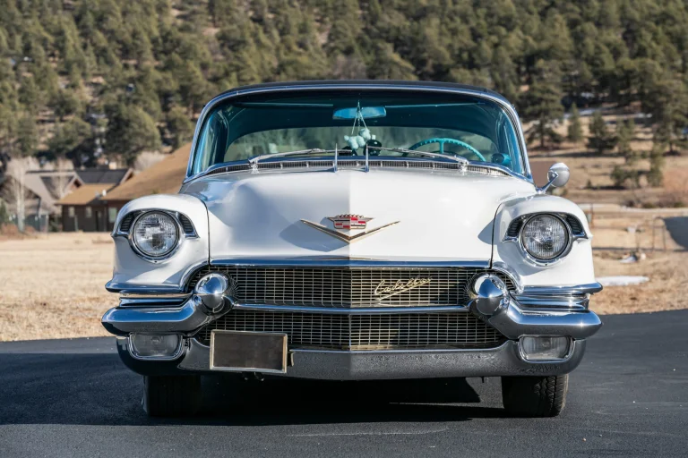 Vehicle image 124