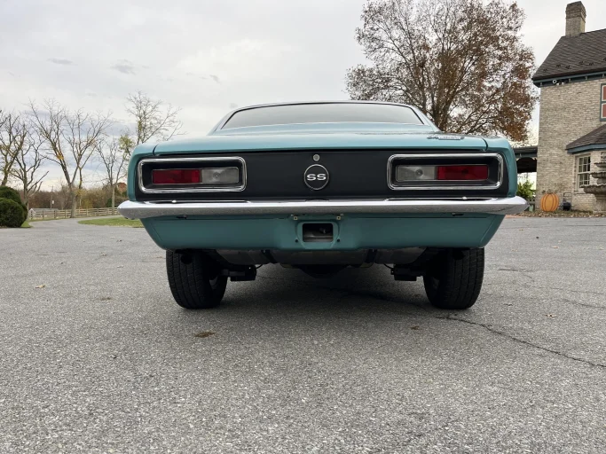 Vehicle image 193