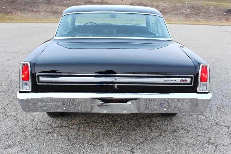 Vehicle image 201